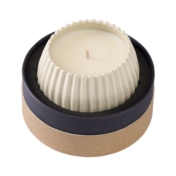 Свеча ароматическая Spicy Snowflakes из коллекции Edge, бежевый, 30 ч, Tkano, изображение 11